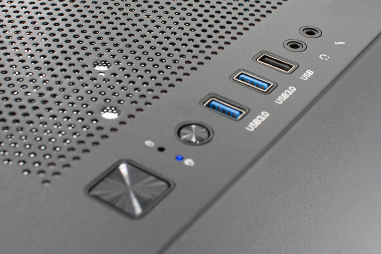 MW Gaming Luna 7 - Intel Core i5 14400F, Nvidia RTX 5070 DDR7 12GB, 32GB DDR4 RAM, 1TB NVMe Pre-Built Gaming PC
